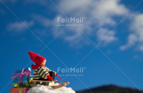 Fair Trade Photo Christmas, Colour image, Gift, Horizontal, Outdoor, Peru, Seasons, Sleighing, Snow, South America, Winter