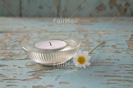 Fair Trade Photo Blue, Candle, Colour image, Condolence-Sympathy, Daisy, Day, Flower, Horizontal, Light, Mothers day, Peru, South America, White