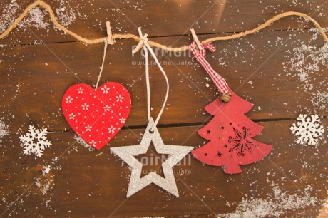 Fair Trade Photo Brown, Christmas, Colour image, Decoration, Gift, Hanging, Heart, Indoor, Peru, Red, Ribbon, Seasons, Snow, South America, Star, Table, Tree, White, Winter, Wood