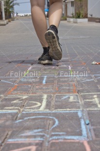 Fair Trade Photo Activity, Chalk, Child, Colour image, Draw, Drawing, Emotions, Feet, Felicidad sencilla, Happiness, Happy, Peru, Play, Playing, South America, Vertical