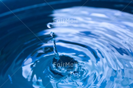 Fair Trade Photo Colour image, Condolence-Sympathy, Horizontal, Peru, Sanitation, South America, Sustainability, Water, Waterdrop, Wellness