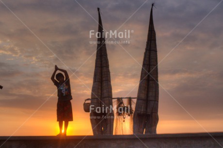 Fair Trade Photo Colour image, Evening, Horizontal, One boy, One child, Outdoor, Peace, People, Peru, Shooting style, Silhouette, South America, Spirituality, Sunset, Wellness, Yoga