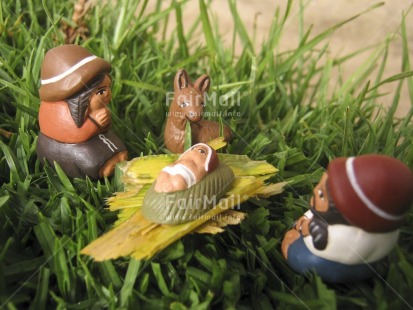 Fair Trade Photo Baby, Birth, Christianity, Christmas, Colour image, Grass, Horizontal, Jesus, Nature, Outdoor, People, Peru, South America