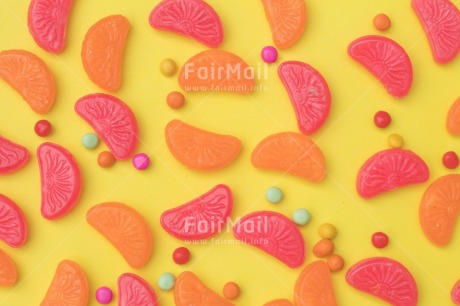 Fair Trade Photo Birthday, Candy, Colour, Colour image, Colourful, Emotions, Food and alimentation, Fruits, Happiness, Happy, Holiday, Horizontal, Orange, Party, Peru, Place, Red, Seasons, South America, Summer, Yellow