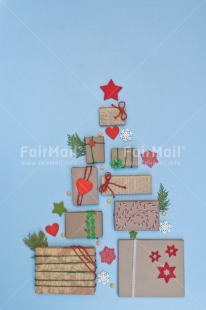 Fair Trade Photo Activity, Adjective, Blue, Celebrating, Christmas, Christmas decoration, Christmas tree, Colour, Gift, Object, Present, Red, Vertical, White