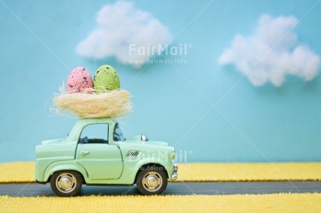 Fair Trade Photo Adjective, Birthday, Car, Cloud, Easter, Egg, Food and alimentation, Horizontal, Moving, Nature, Nest, Object, Transport