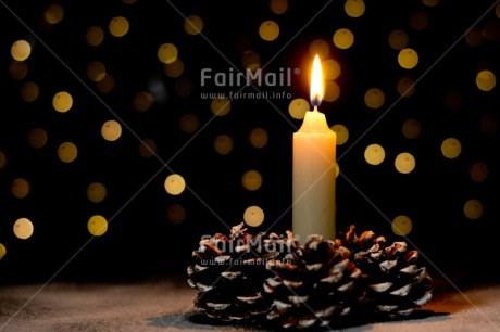 Fair Trade Photo Activity, Adjective, Candle, Celebrating, Christmas, Christmas decoration, Horizontal, Light, Nature, Object, Pine cone, Present