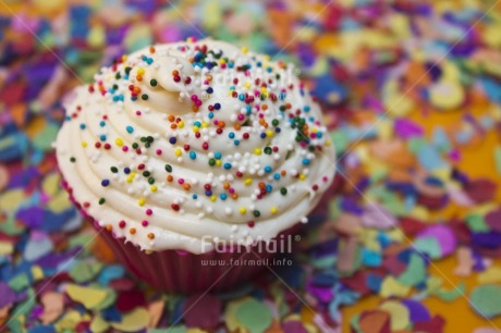 Fair Trade Photo Birthday, Cake, Colour image, Colourful, Decoration, Focus on foreground, Food and alimentation, Horizontal, Indoor, Invitation, Multi-coloured, Party, Peru, Pink, South America, Studio, Tabletop