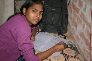 FairMail India photographer Sandhya doing her homework FairMail India photographer Sandhya doing her homework